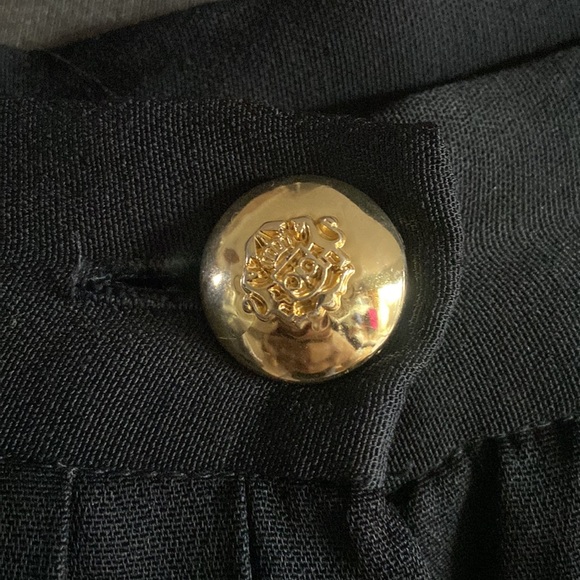 Vintage 80's Lillie Rubin Black Accordion Pleated Skirt with Golden Buttons - Picture 4 of 7